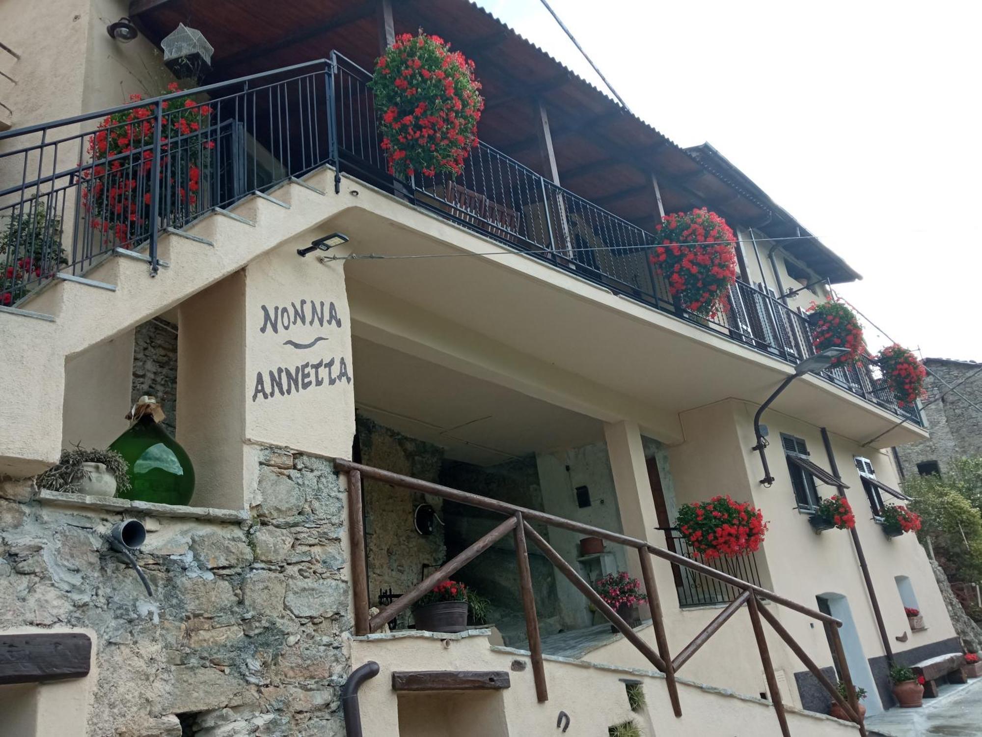 Agriturismo U'Spigu Nonna Annetta Nasino Dış mekan fotoğraf